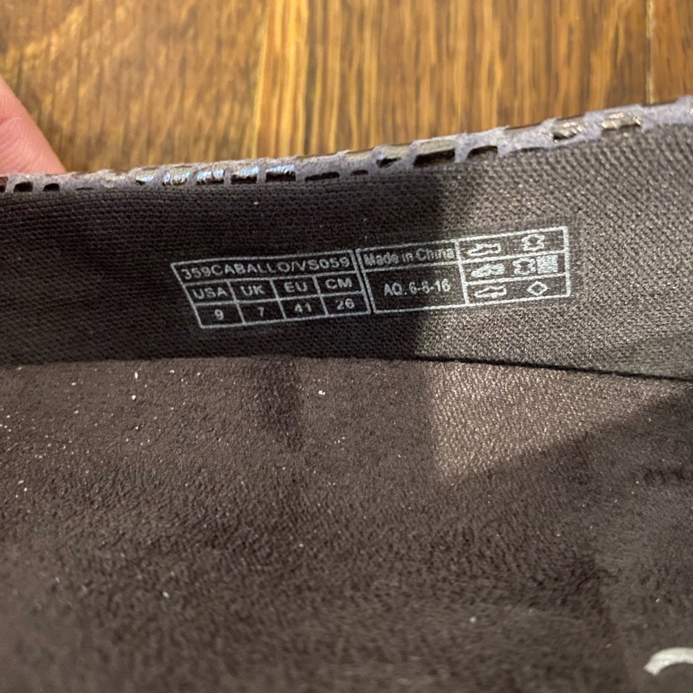 Vionic Metallic Flats - image 3